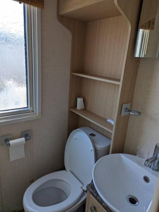 6 Berth Holiday Home On Ocean Edge Near Morecambe Heysham Eksteriør bilde