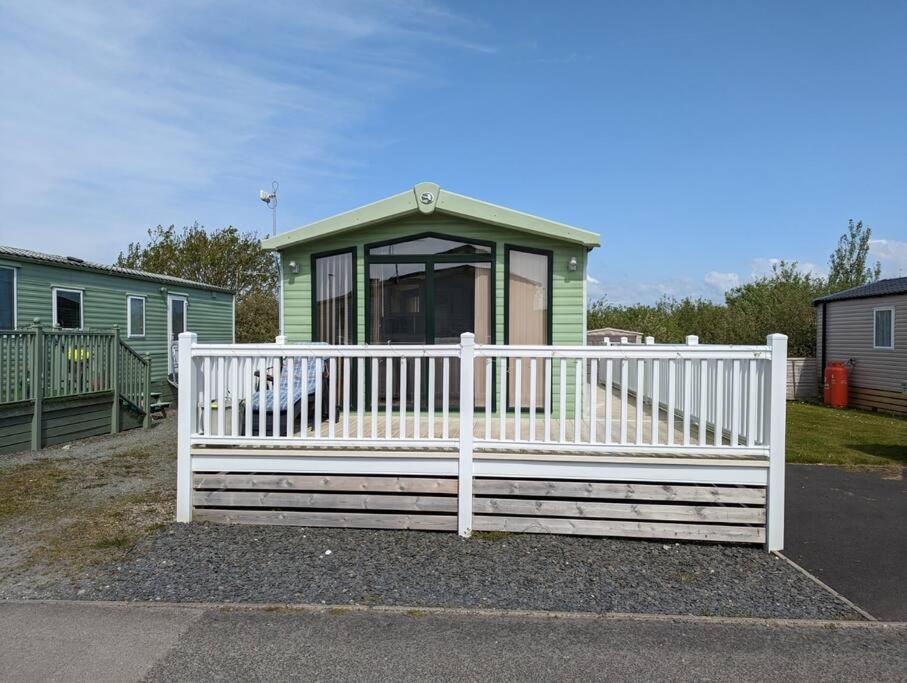 6 Berth Holiday Home On Ocean Edge Near Morecambe Heysham Eksteriør bilde