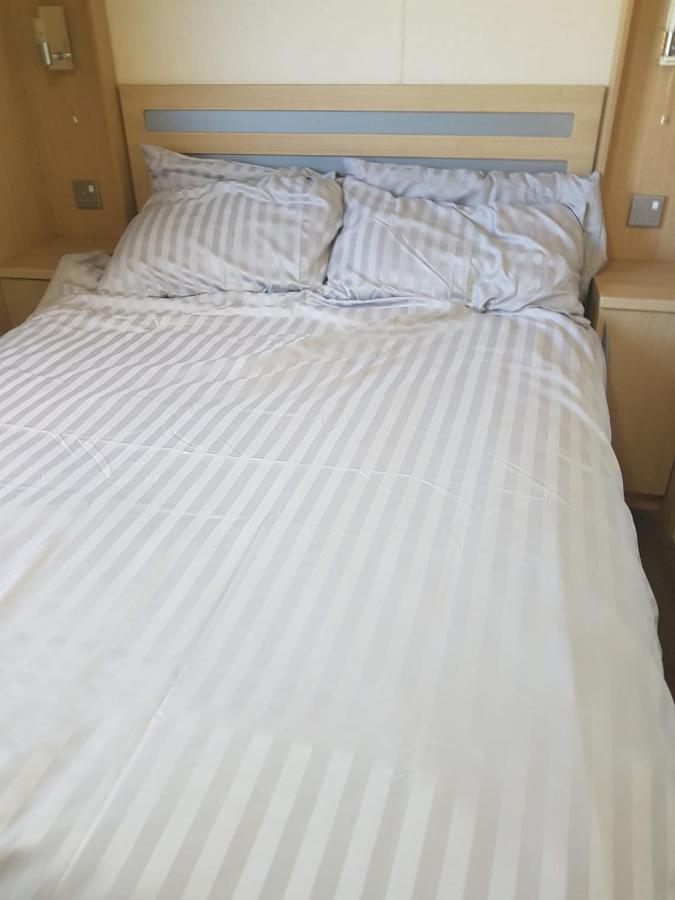 6 Berth Holiday Home On Ocean Edge Near Morecambe Heysham Eksteriør bilde