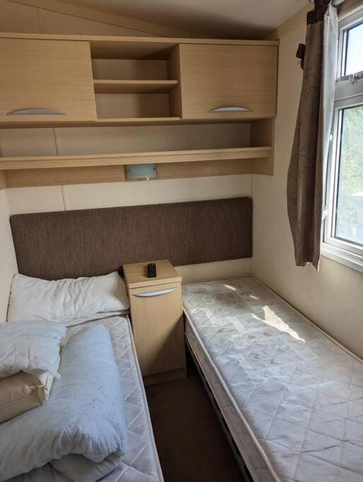 6 Berth Holiday Home On Ocean Edge Near Morecambe Heysham Eksteriør bilde